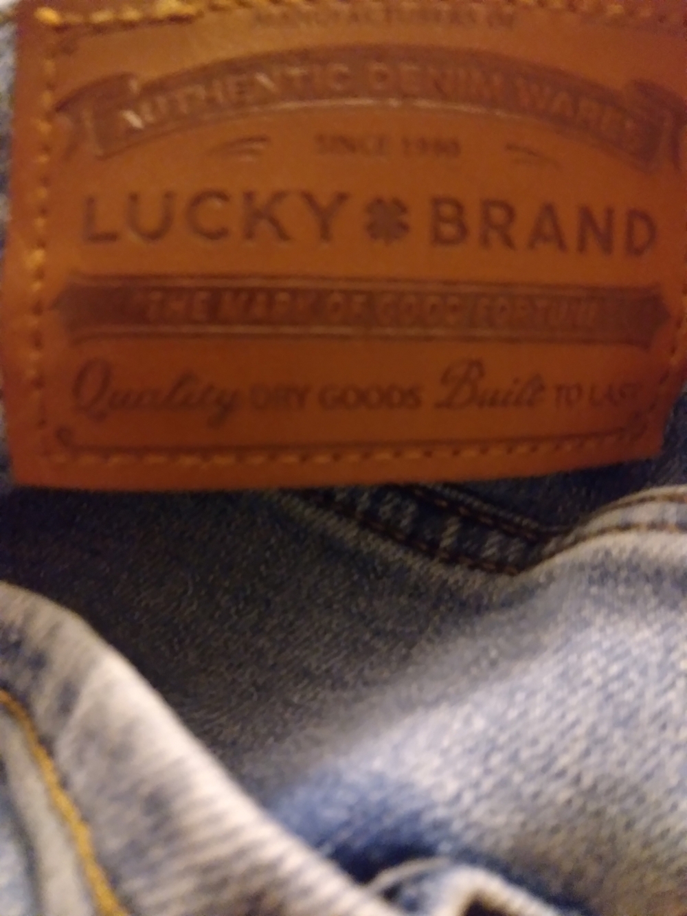 Men's Lucky Brand Light Wash Men’s Bootcut Jeans - Picture 4 of 5